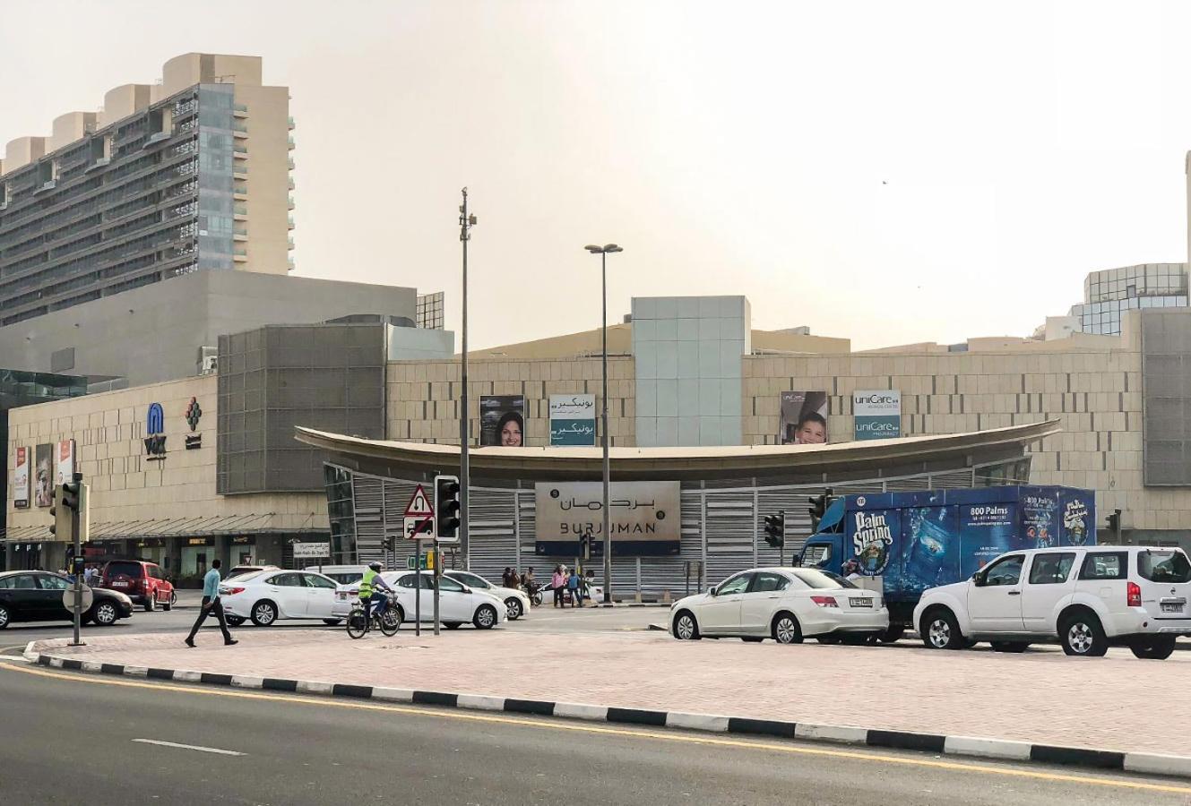 Partition Room In Al Seef Near Burjuman Metro Дубай Екстериор снимка